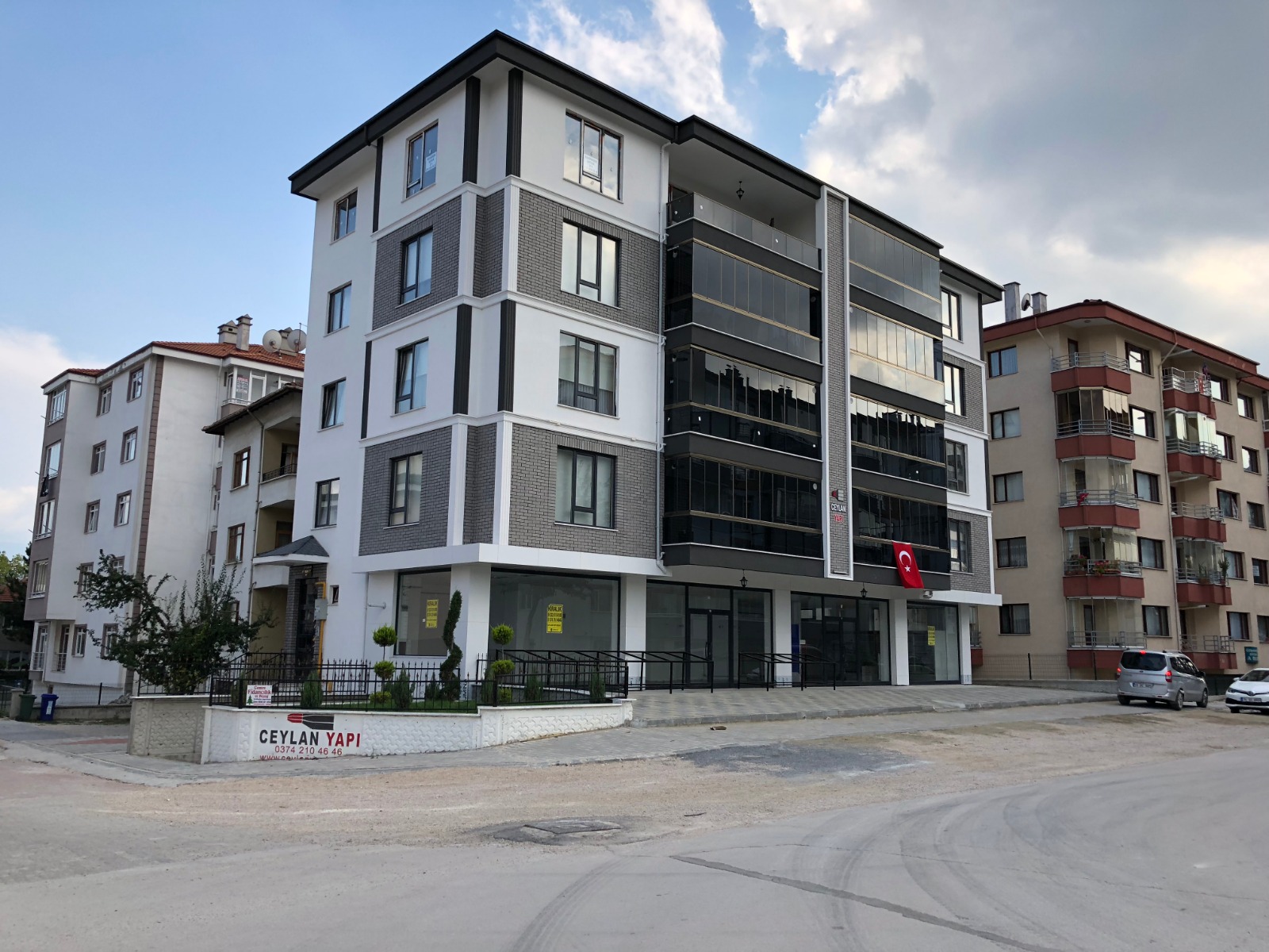AYDINLAR APARTMANI